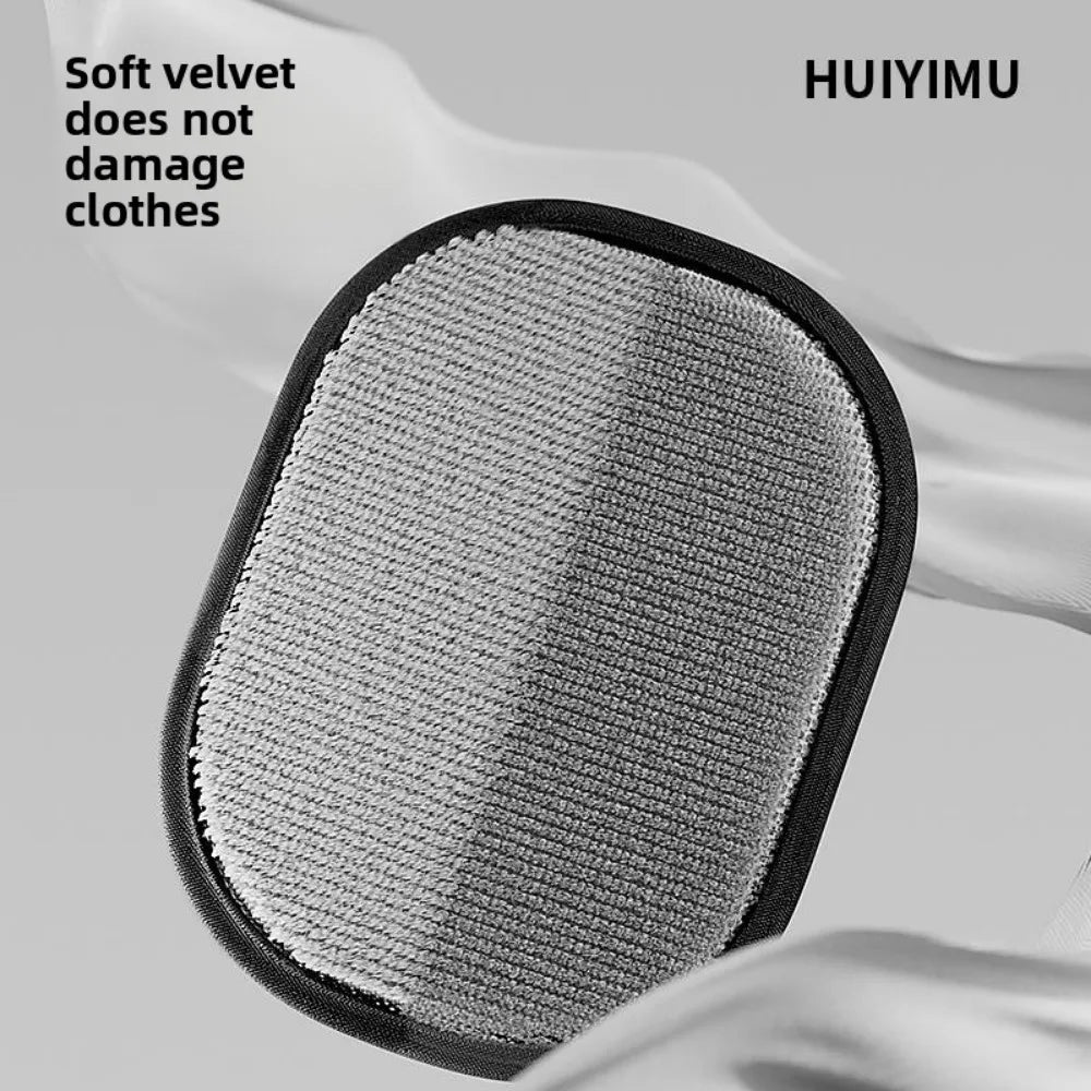 The GroomPro™ Mitt