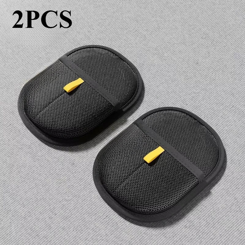 The GroomPro™ Mitt